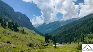 Tirthan Valley Trek