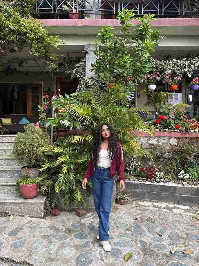 author Manisha Sirari
