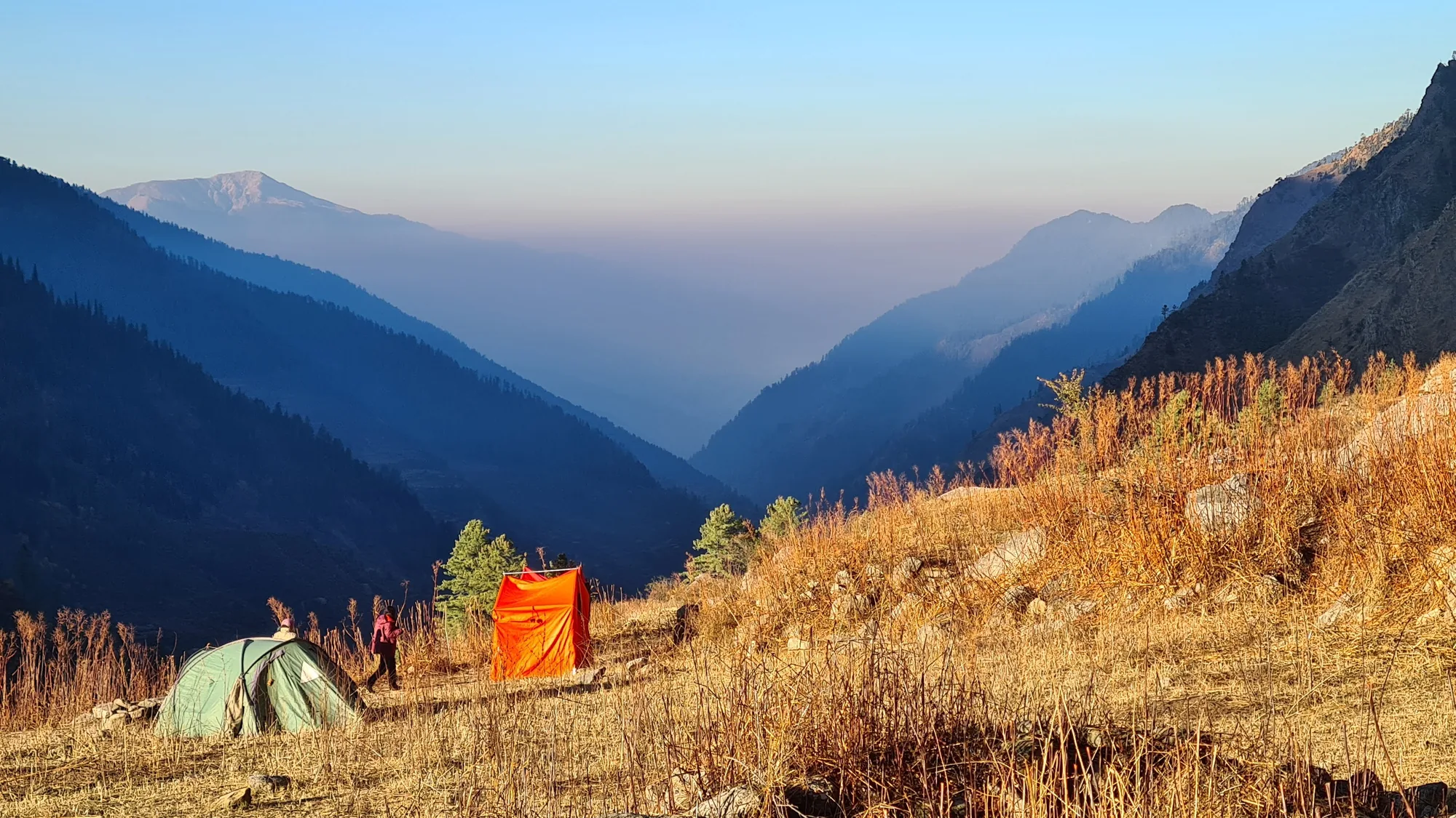 use toilet tent