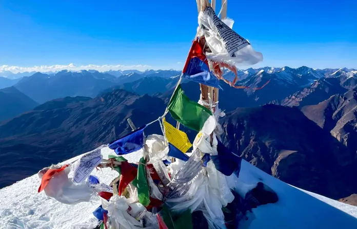 high-altitude kanamo peak trek