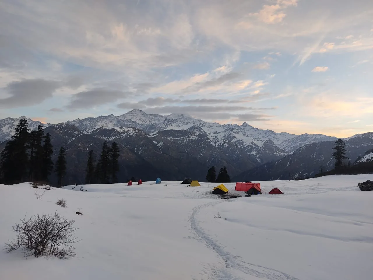 Kedarkantha Trek