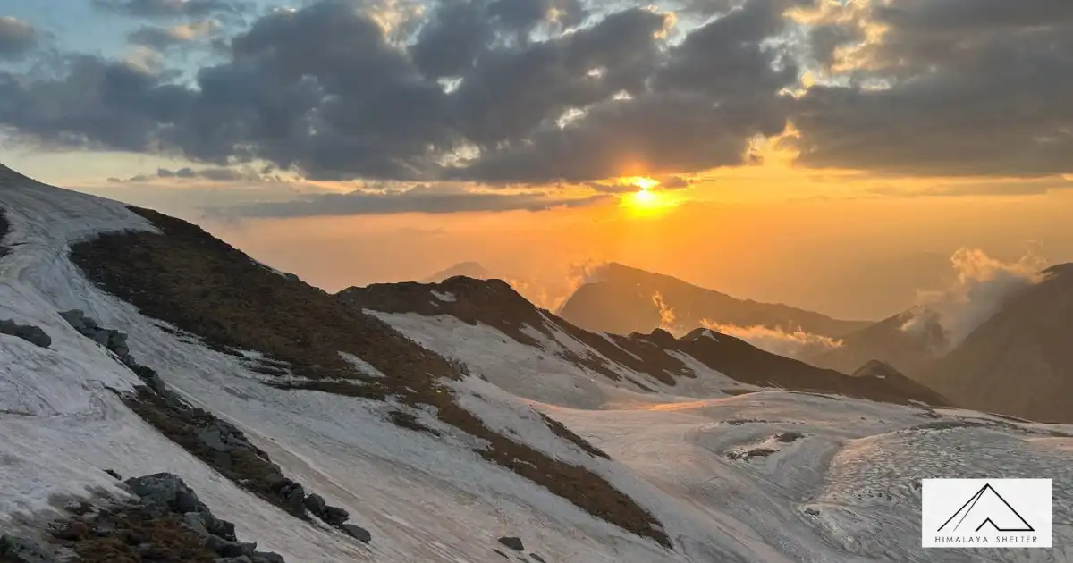 Sunset View From Kedarkantha Summit